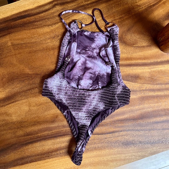 Blue Life One-Piece - Picture 7 of 7